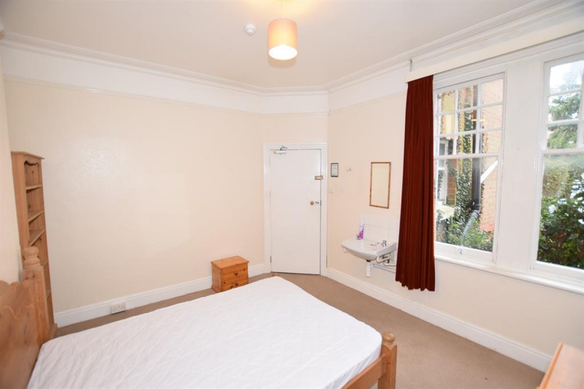 Thornbury Avenue, Southampton