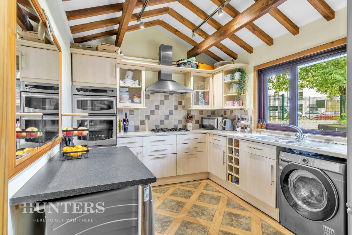 Hartley Street, Wardle, OL12 9NS