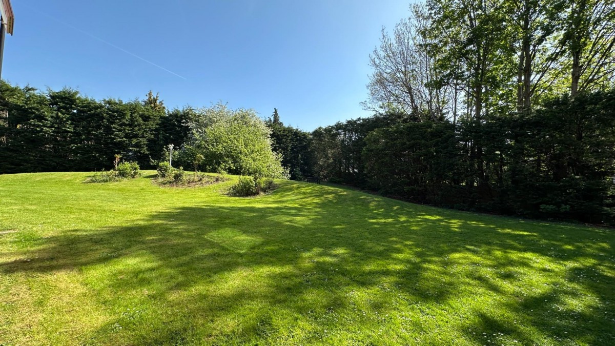 Marina Gardens, Bristol