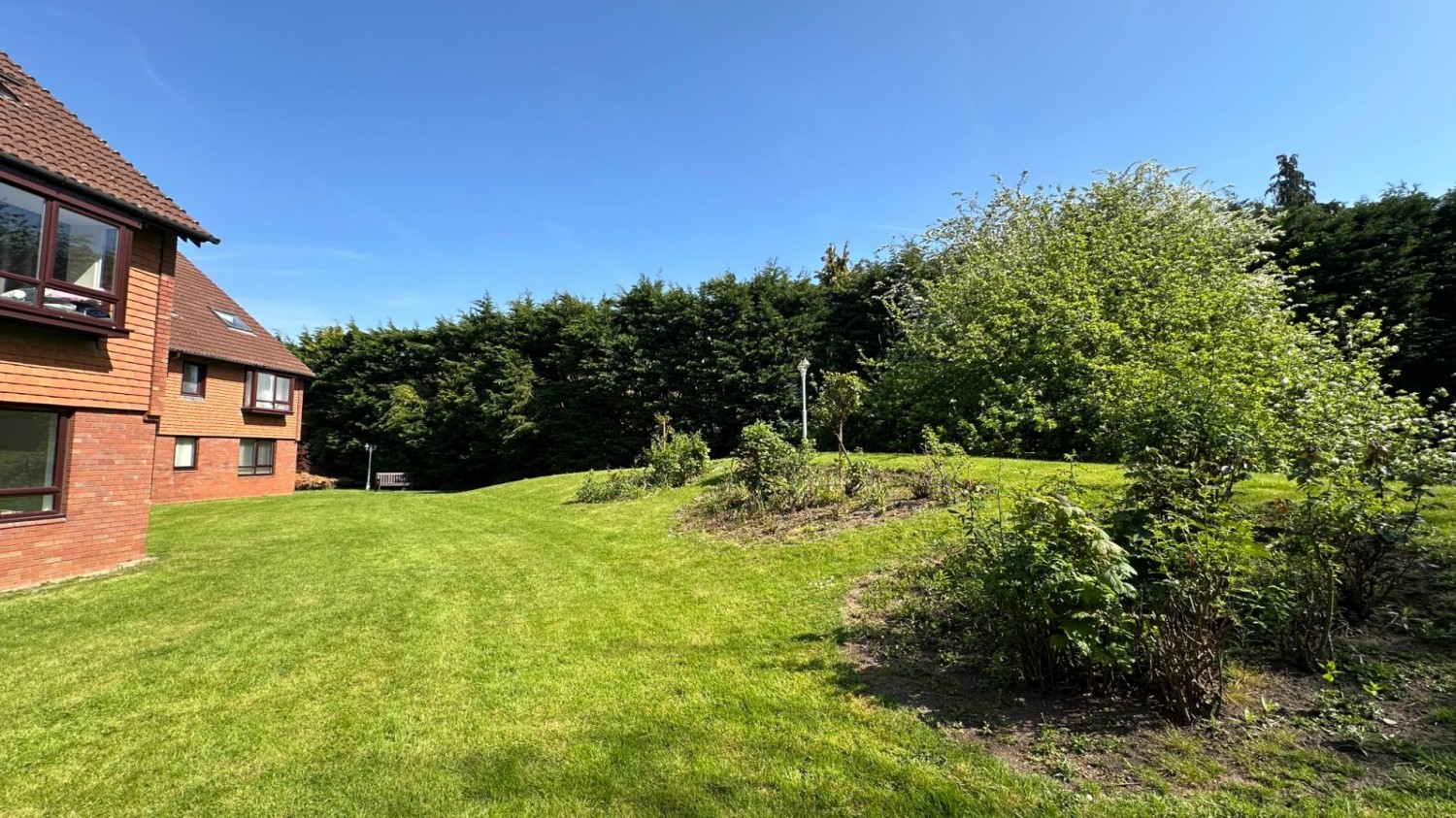 Marina Gardens, Bristol