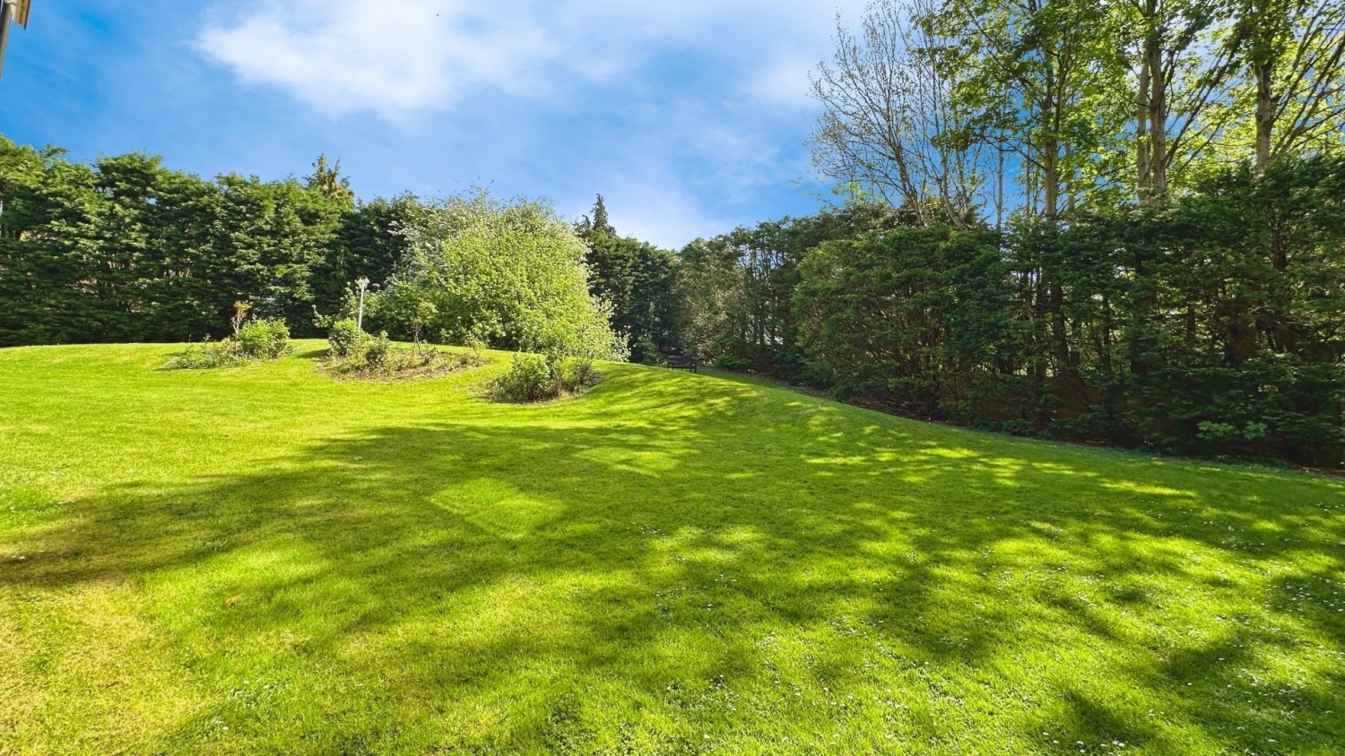 Marina Gardens, Bristol