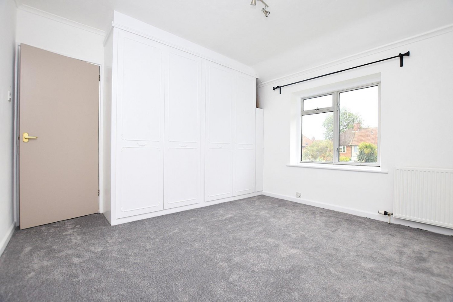 Joan Gardens, Dagenham, RM8
