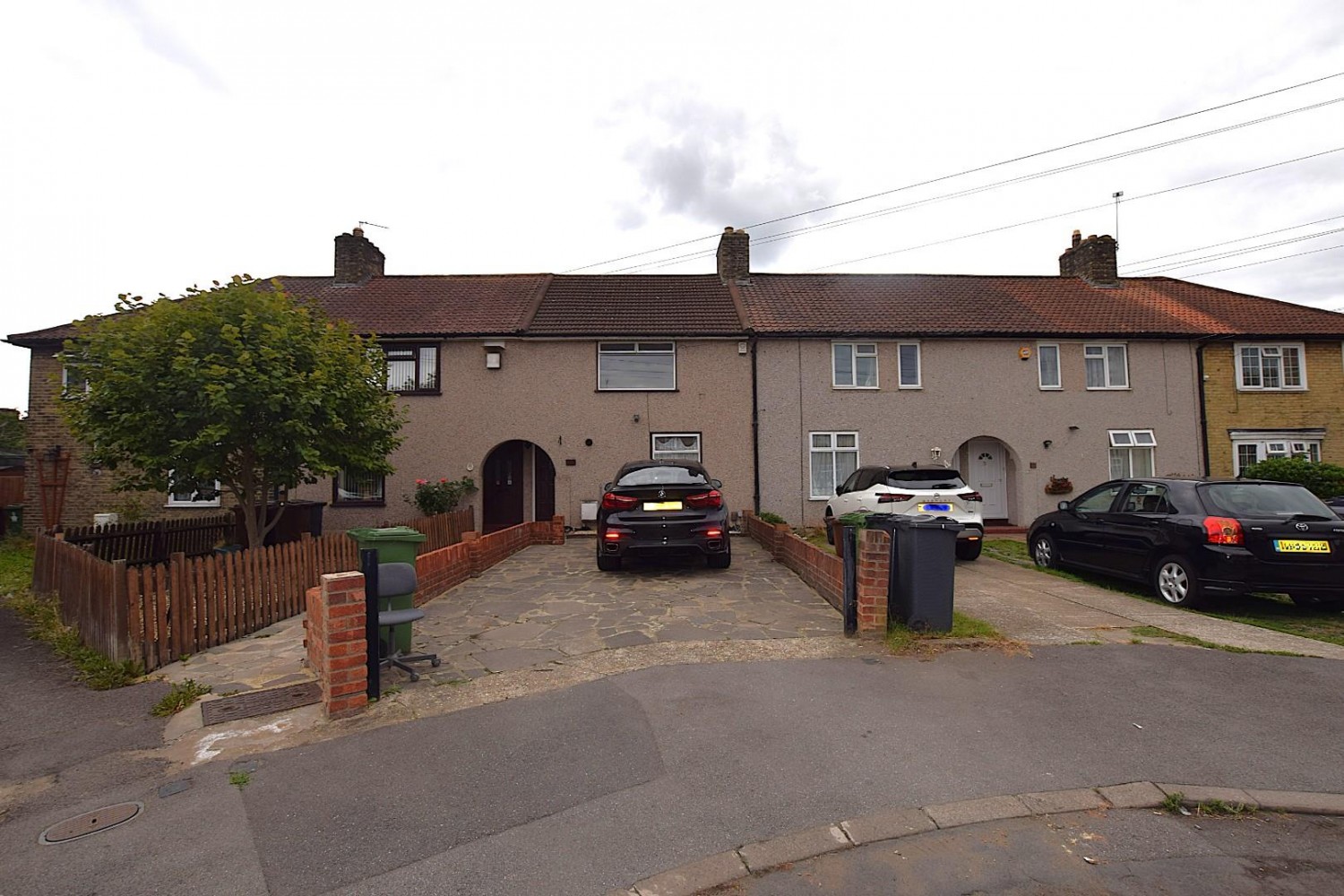 Joan Gardens, Dagenham, RM8