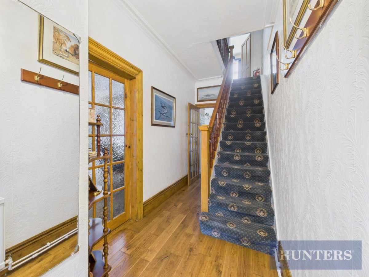 Woodall Avenue, Scarborough