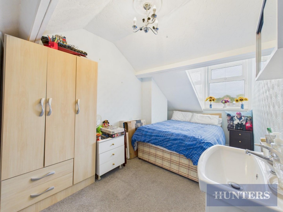 Woodall Avenue, Scarborough