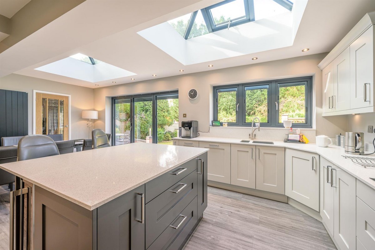 Cobham Road, Pedmore, Stourbridge, DY8 2PD