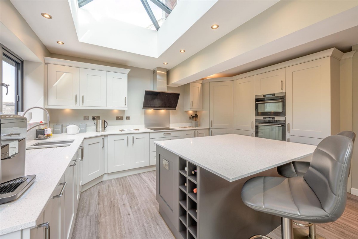 Cobham Road, Pedmore, Stourbridge, DY8 2PD