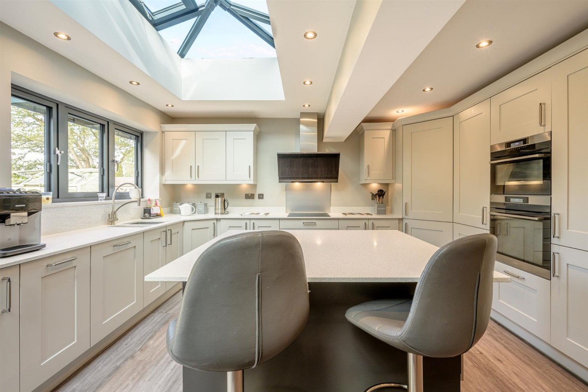 Cobham Road, Pedmore, Stourbridge, DY8 2PD