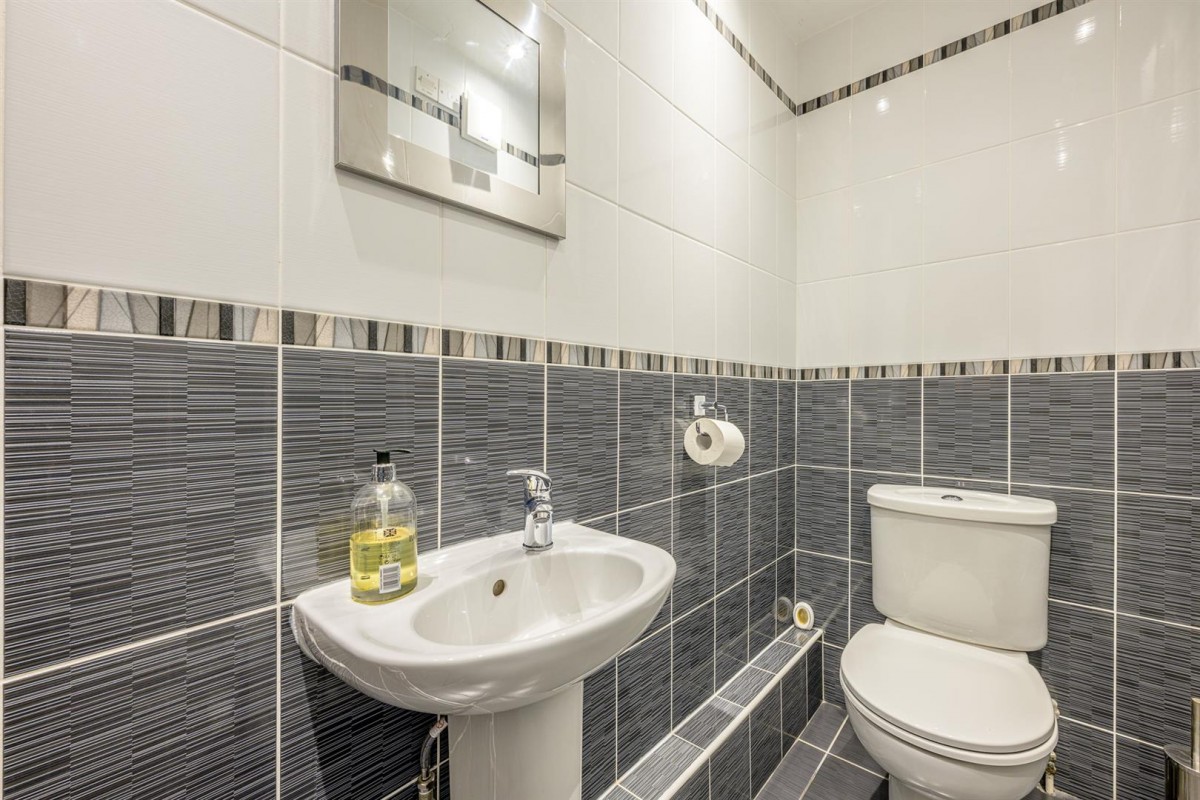 Cobham Road, Pedmore, Stourbridge, DY8 2PD