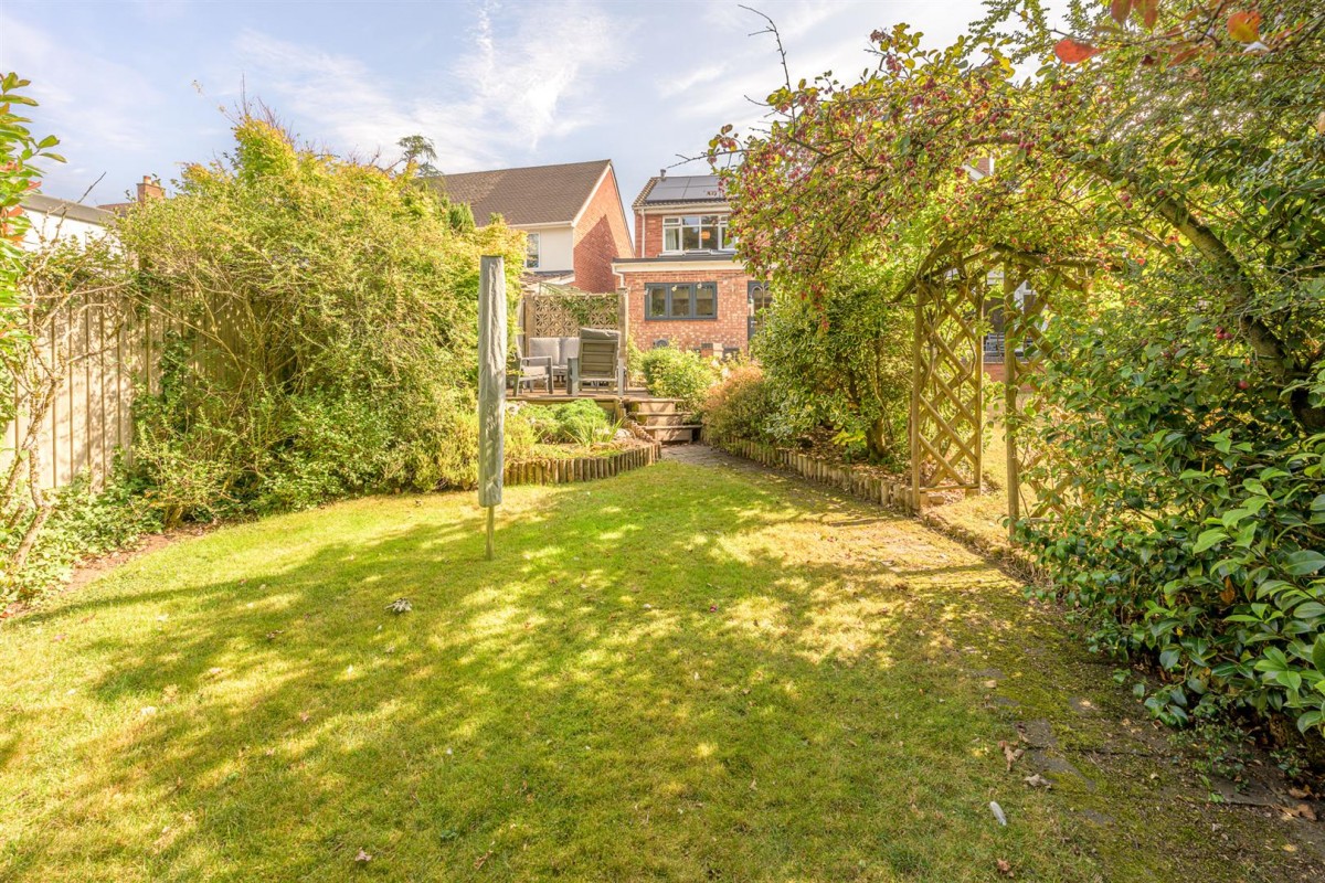 Cobham Road, Pedmore, Stourbridge, DY8 2PD