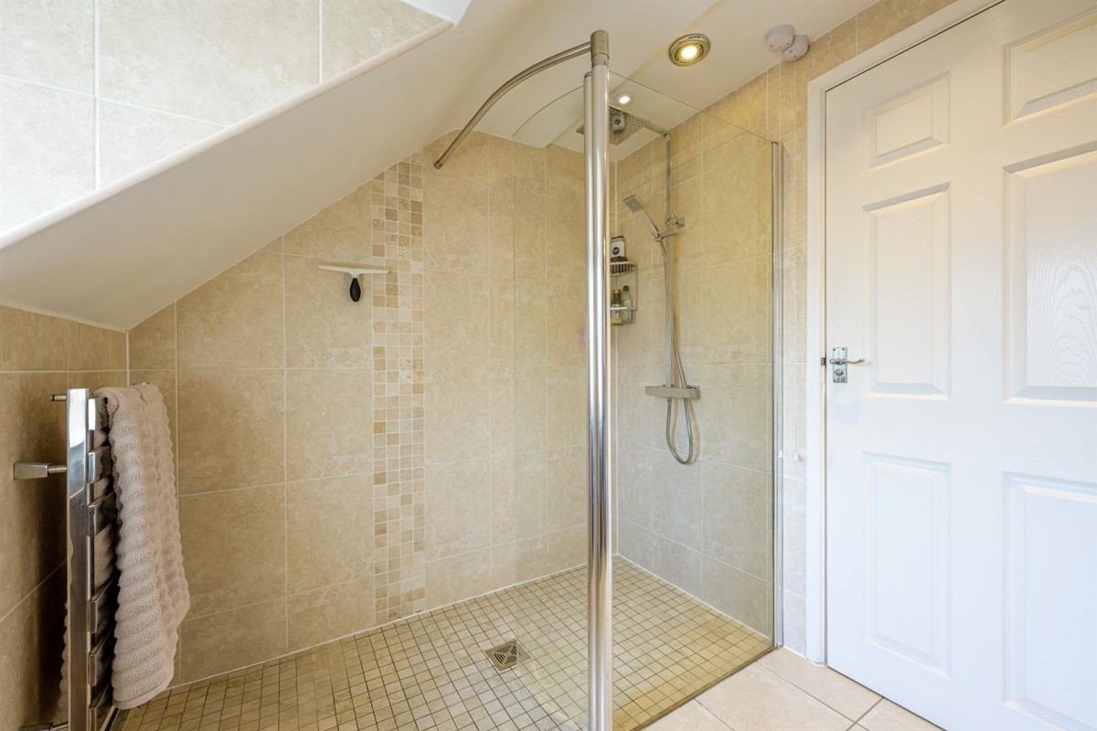 Cobham Road, Pedmore, Stourbridge, DY8 2PD