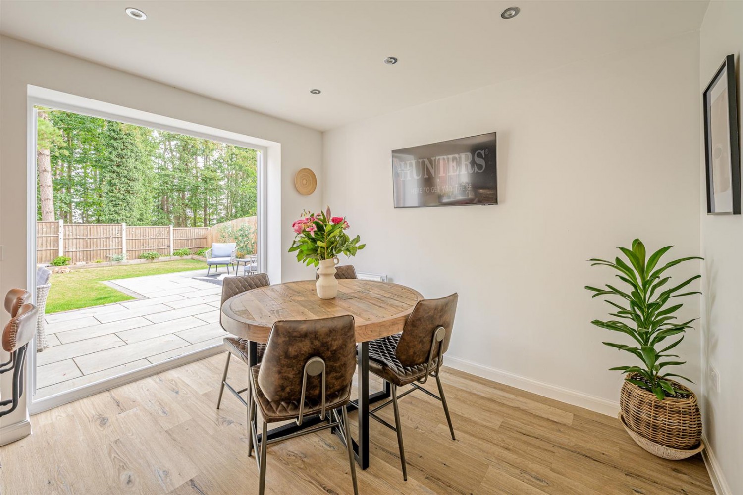 Lea Castle Drive, Cookley, DY10 3FP