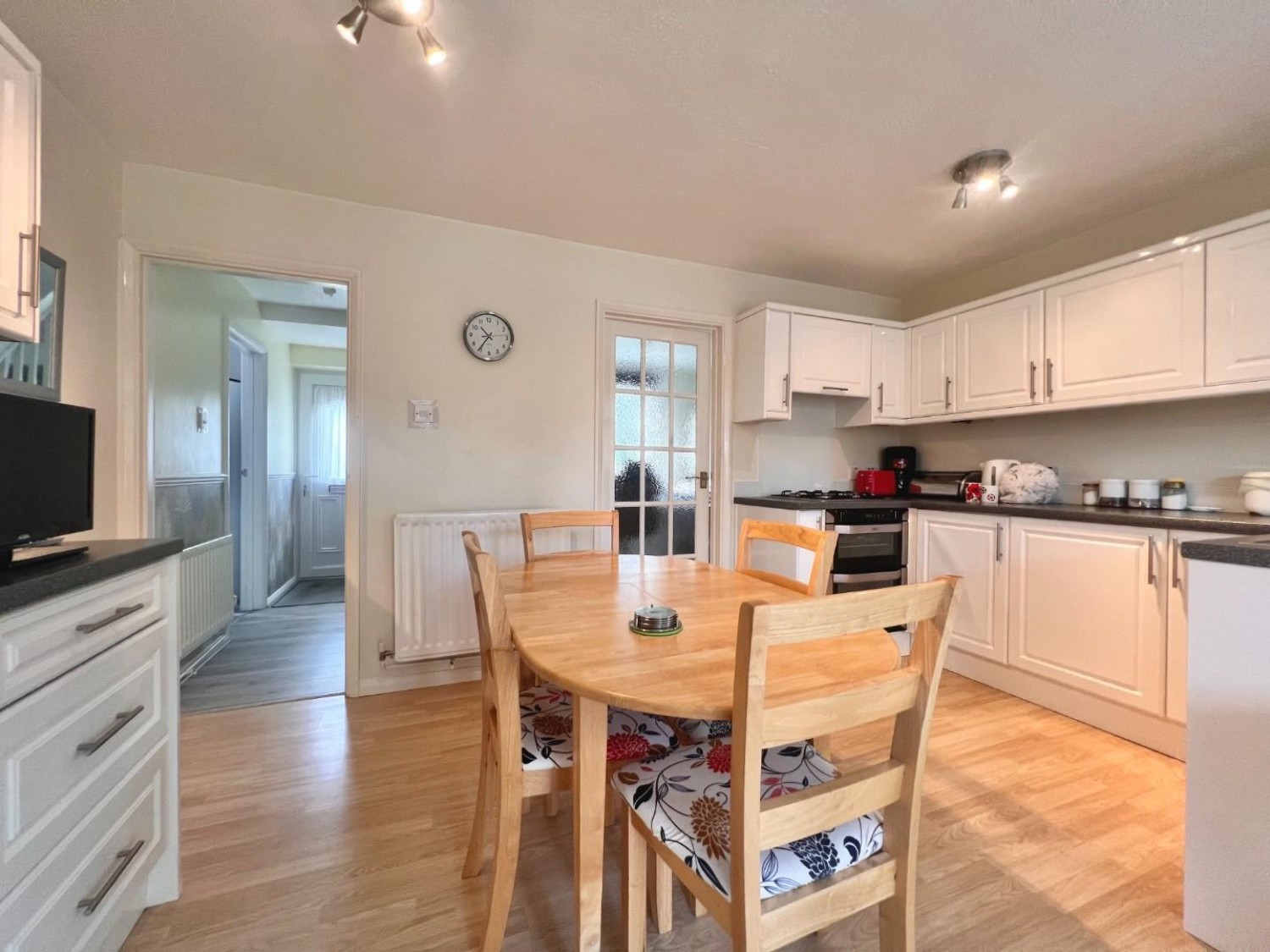 Cleves Way, Ashford