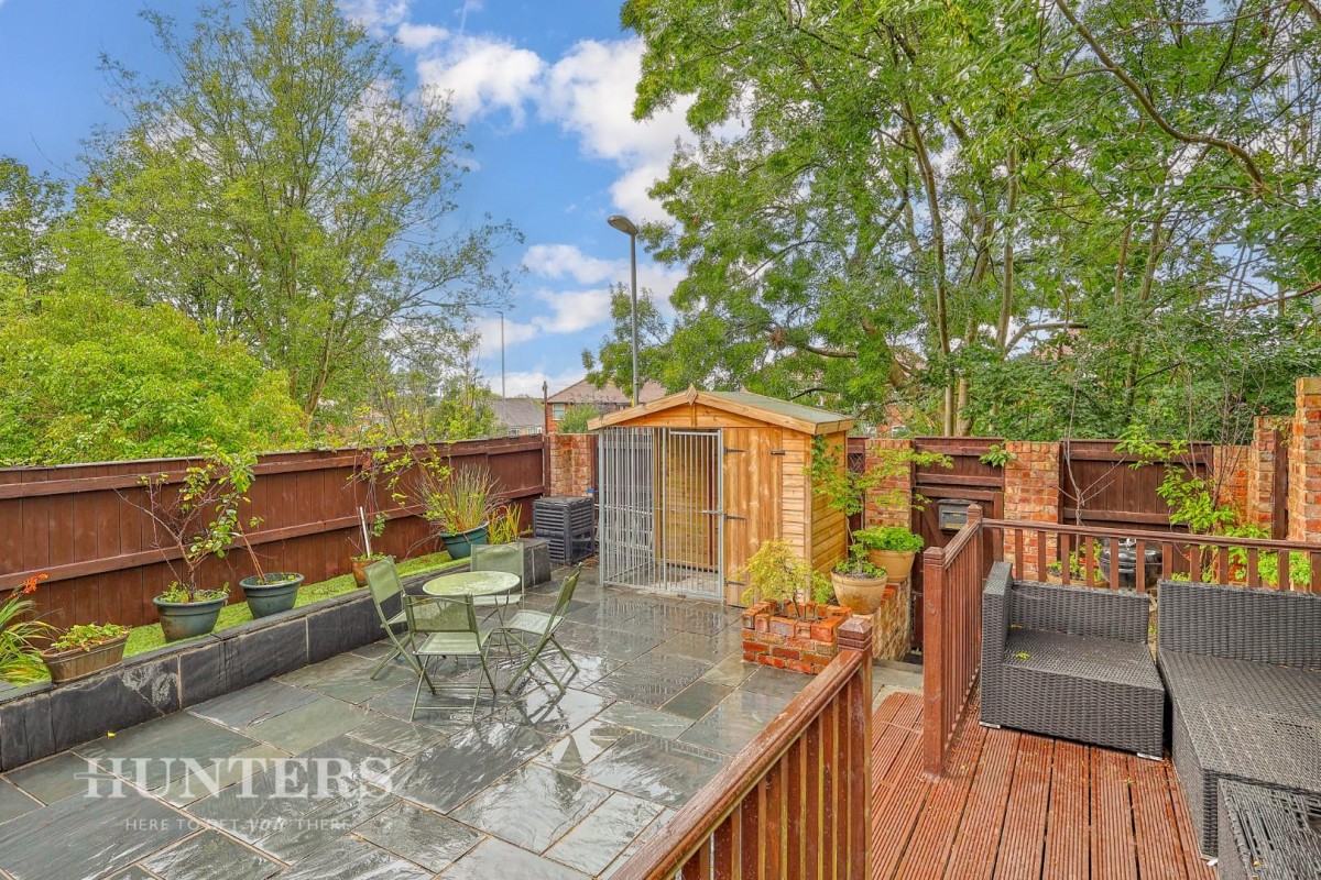 Springbank, Chadderton