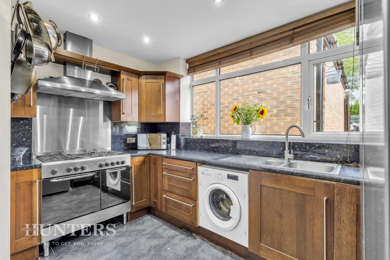 Springbank, Chadderton