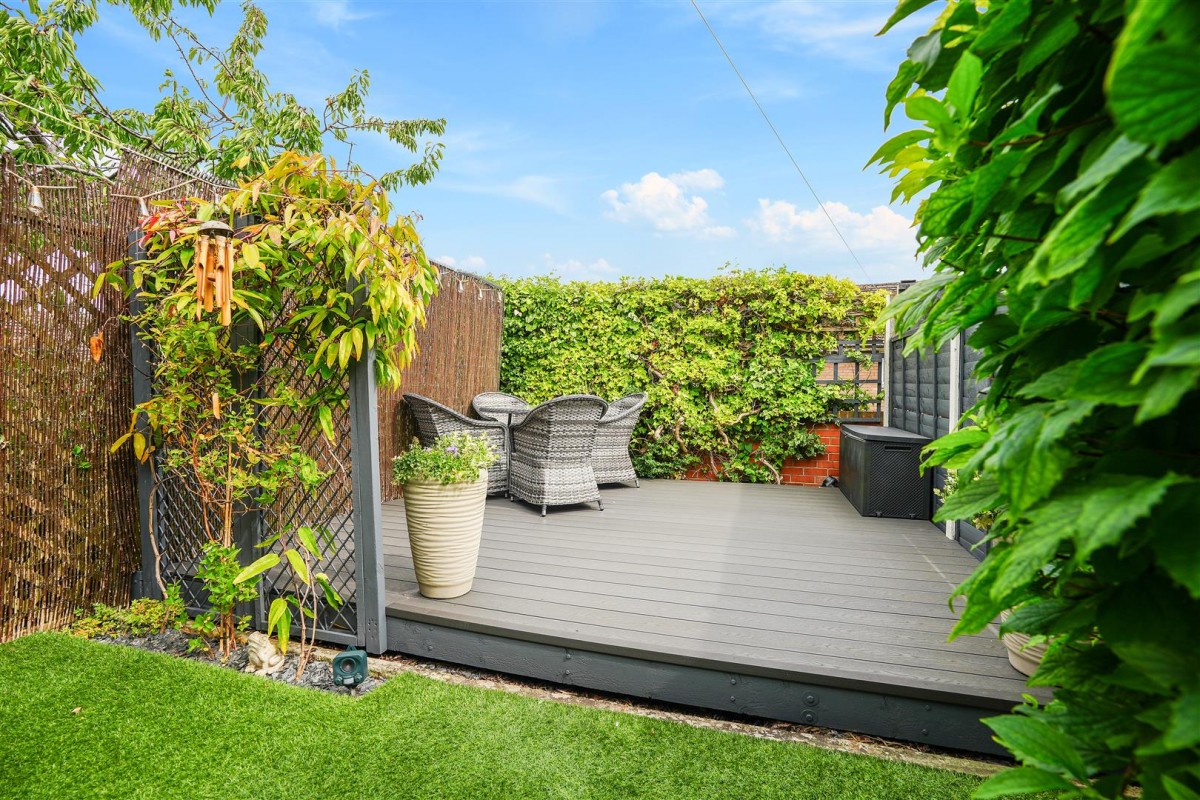 Eyam Road, Crookes, S10
