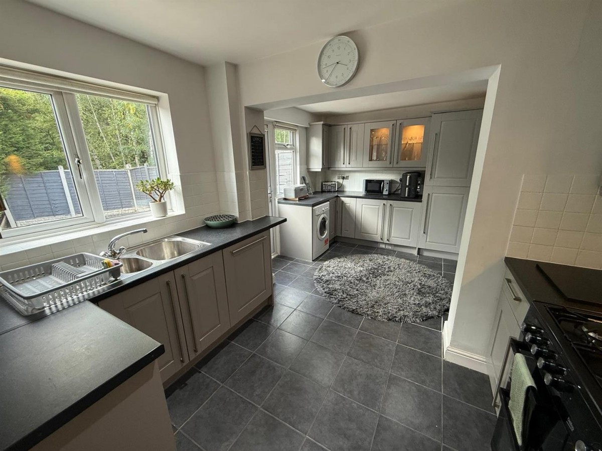 Sunderland Drive, Amblecote, Stourbridge, DY8 4LD