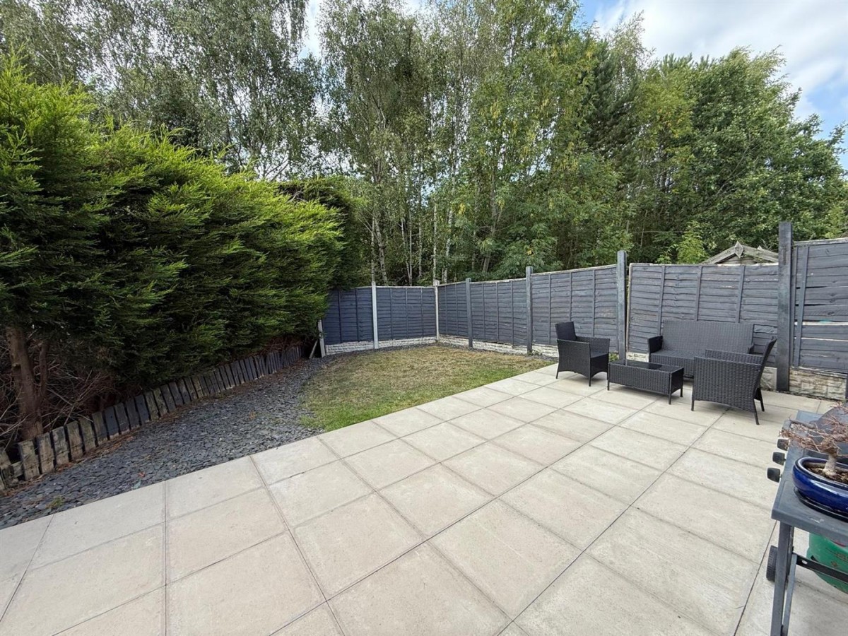 Sunderland Drive, Amblecote, Stourbridge, DY8 4LD