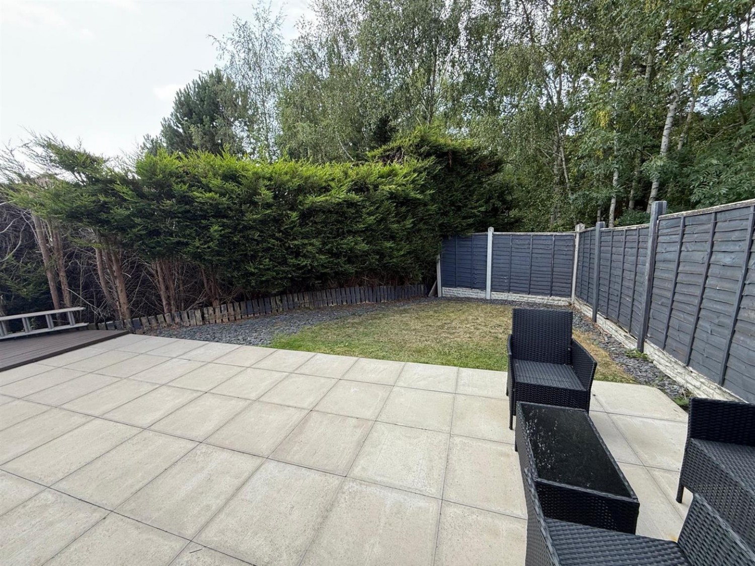 Sunderland Drive, Amblecote, Stourbridge, DY8 4LD