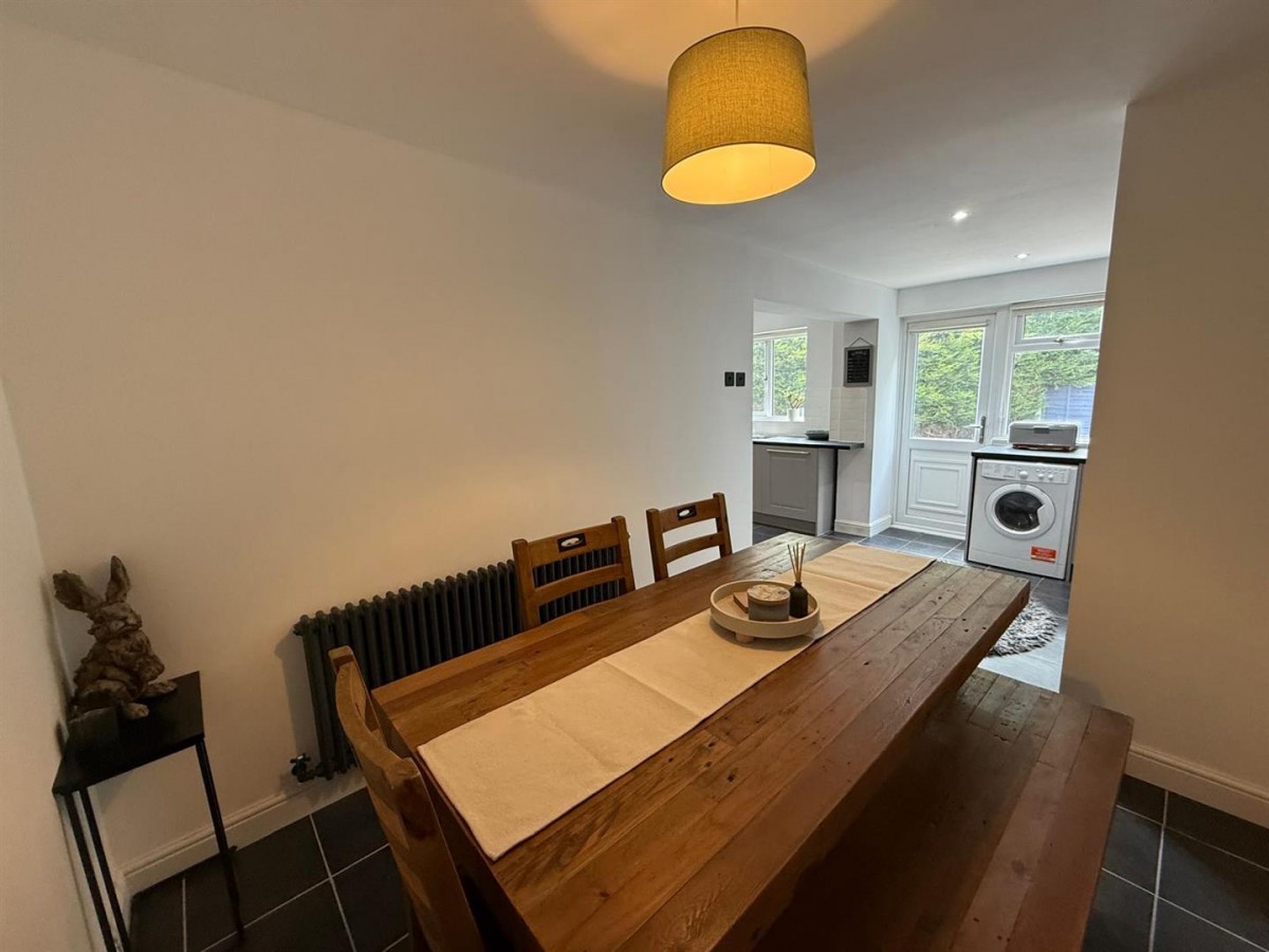 Sunderland Drive, Amblecote, Stourbridge, DY8 4LD