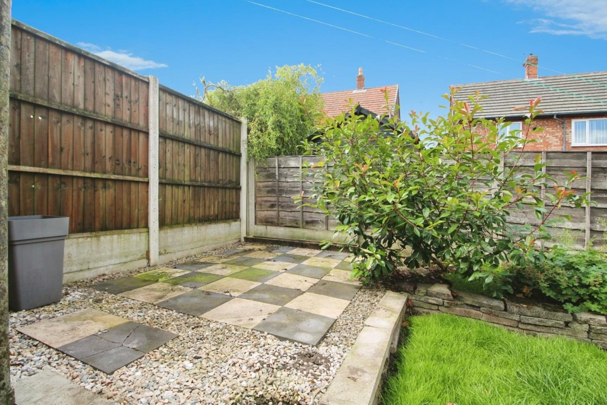 Barnclose Road, Manchester