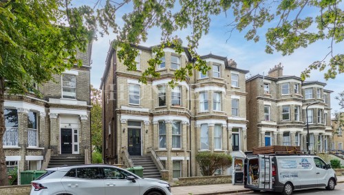 Garlinge Road, Kilburn, NW2