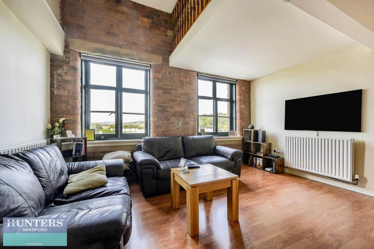 20-22, Mill Street Bradford, BD1 4AB
