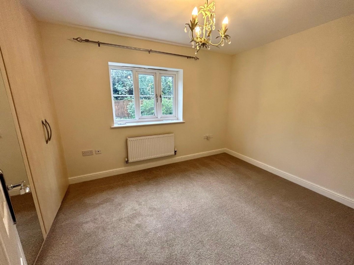 Legion Close , Dursley, GL11 4LT