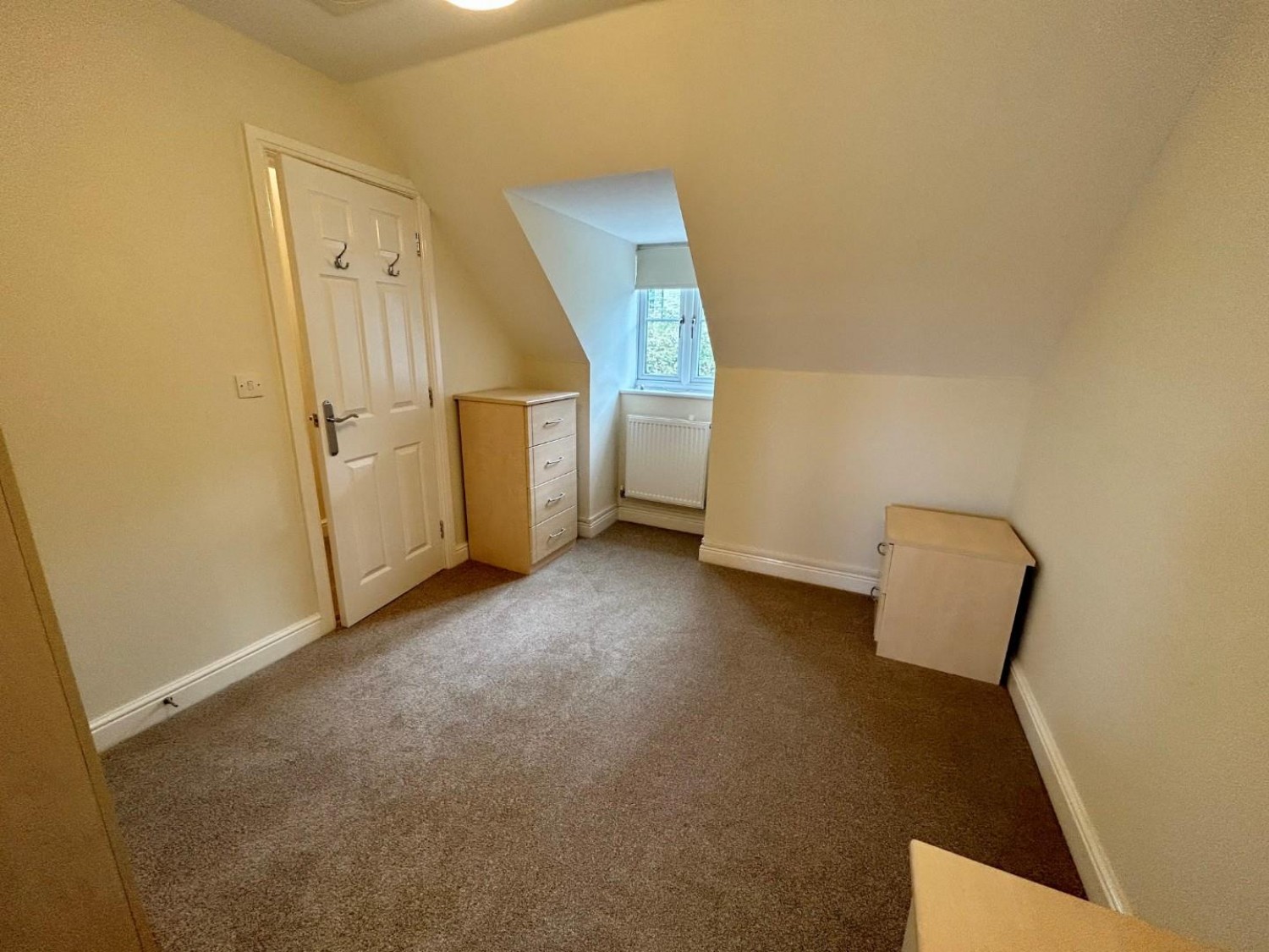 Legion Close , Dursley, GL11 4LT