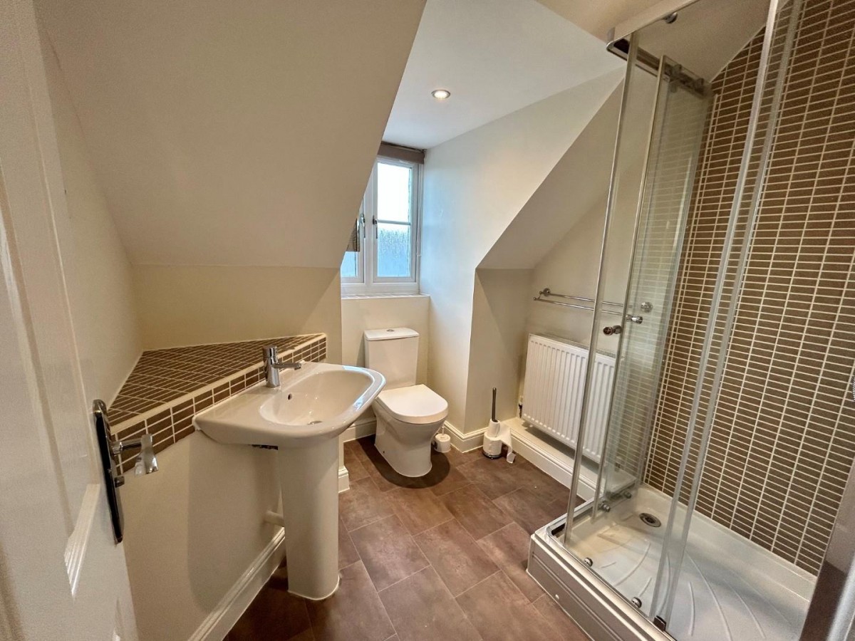 Legion Close , Dursley, GL11 4LT