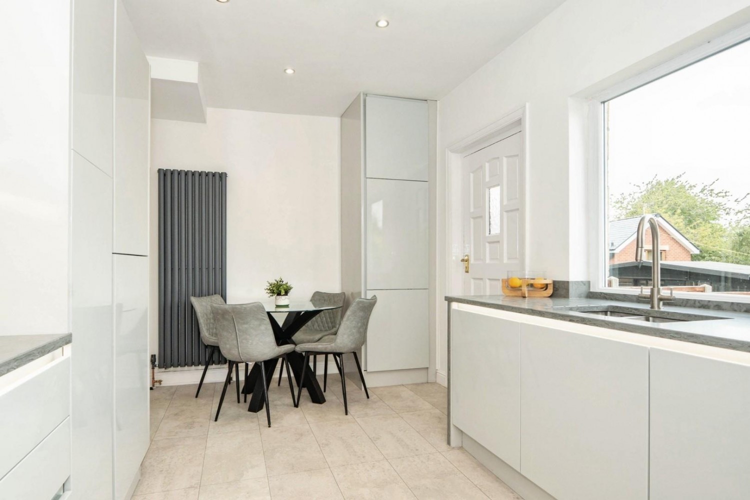 Newlands, Farsley