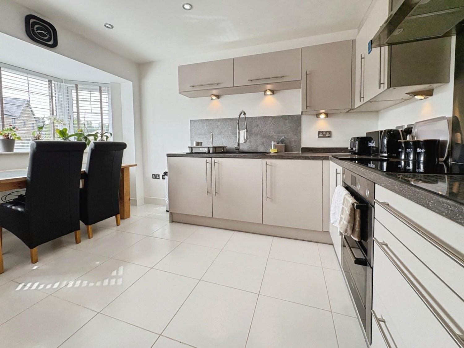 Broadstones, Salterforth