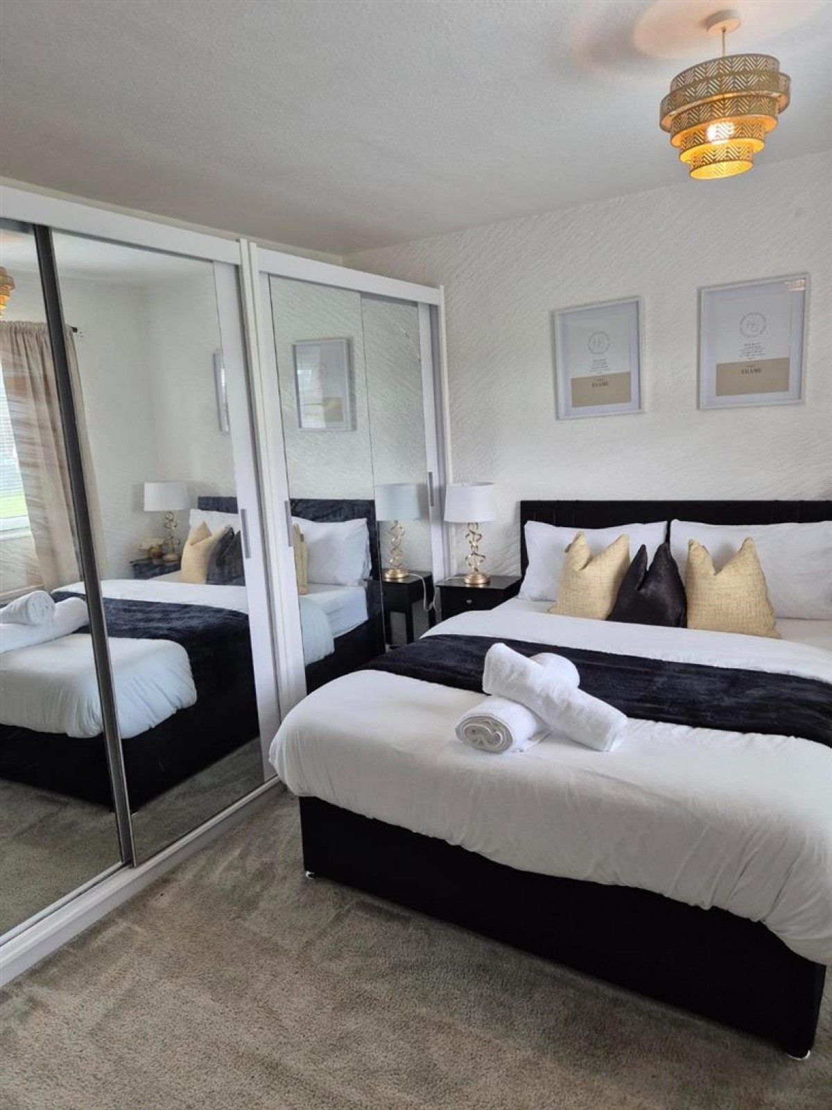 Dacre Close , Manchester, M24 4WG