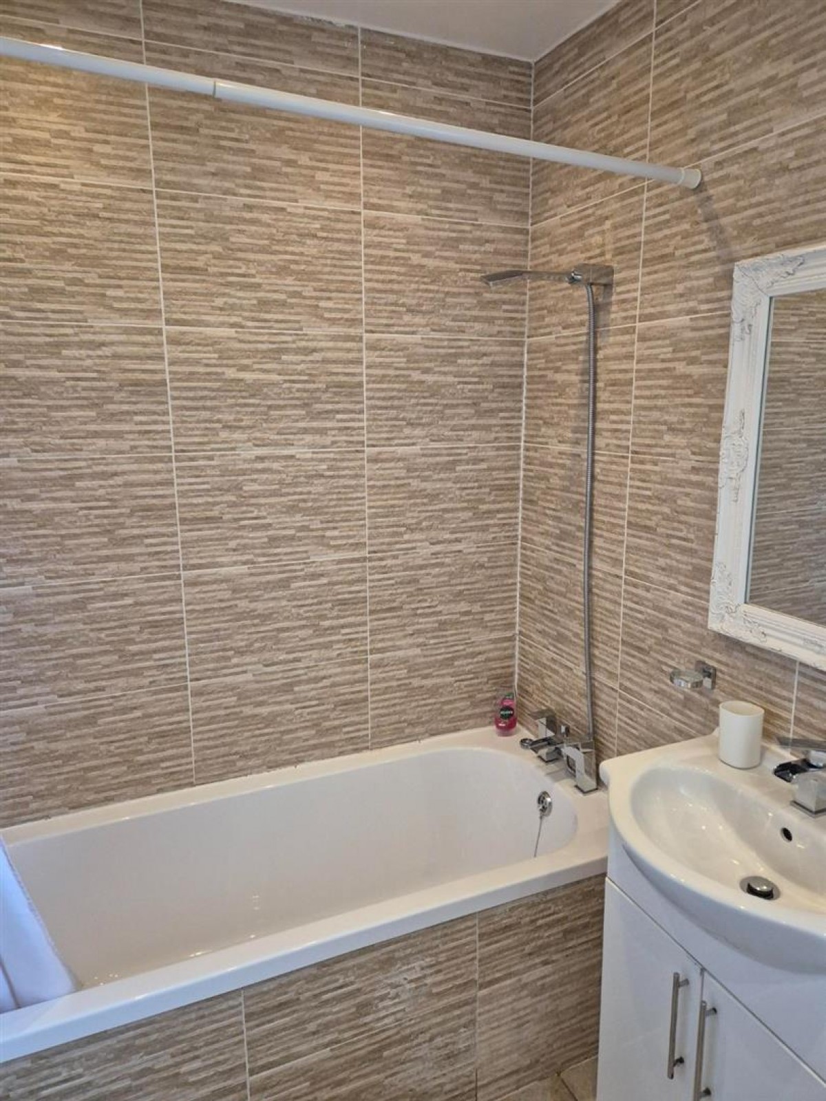 Dacre Close , Manchester, M24 4WG