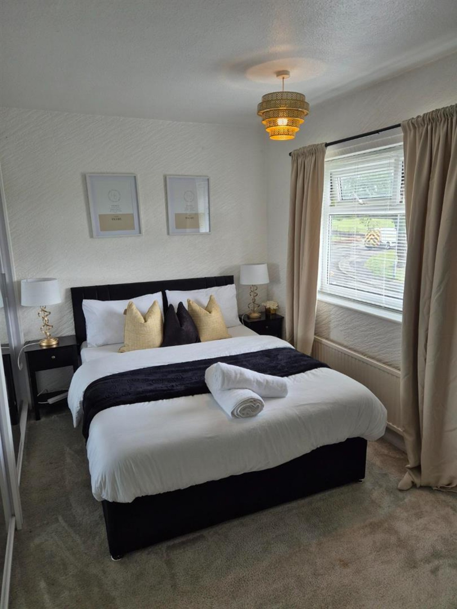 Dacre Close , Manchester, M24 4WG
