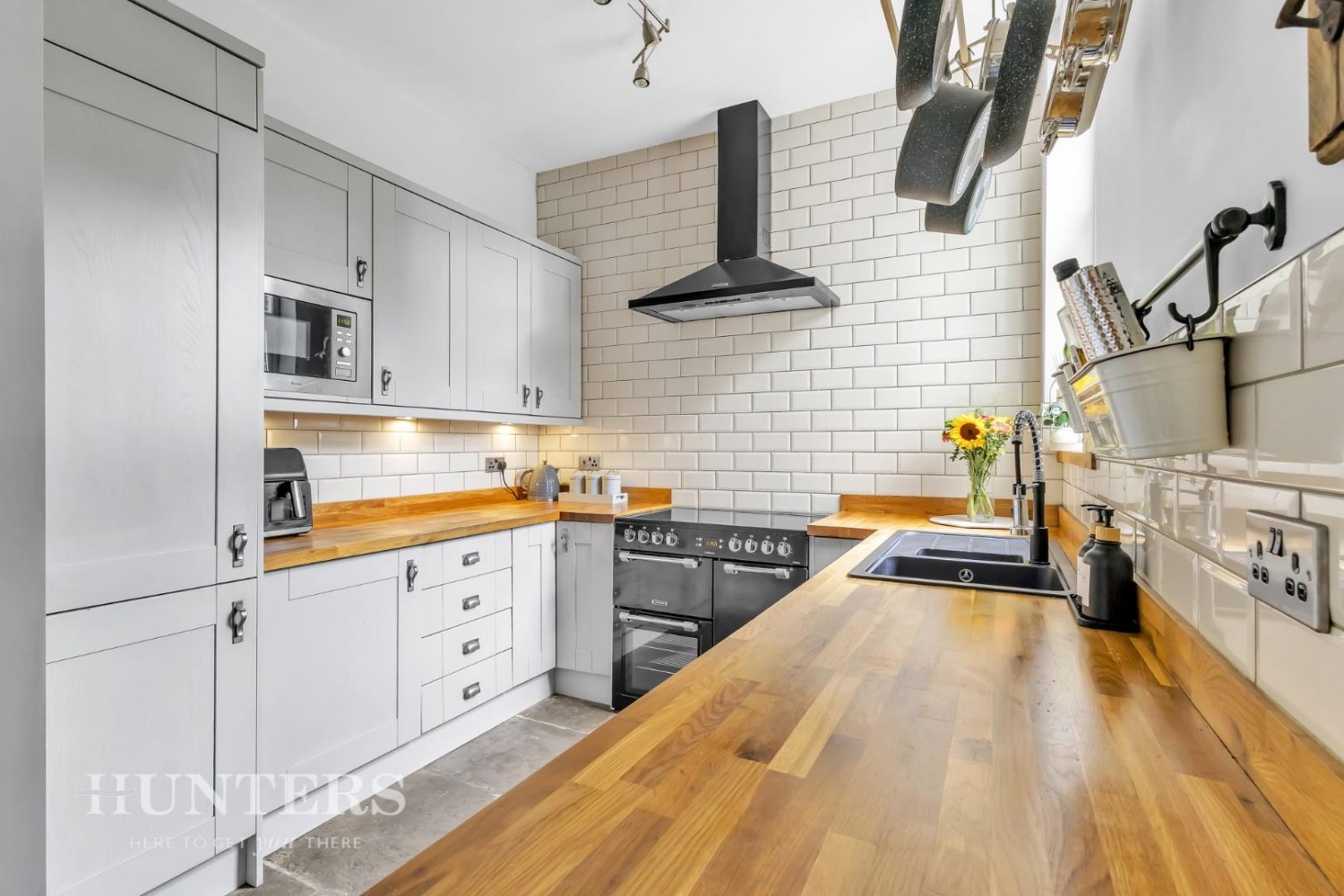 Ramsden Road, Wardle, OL12 9NT