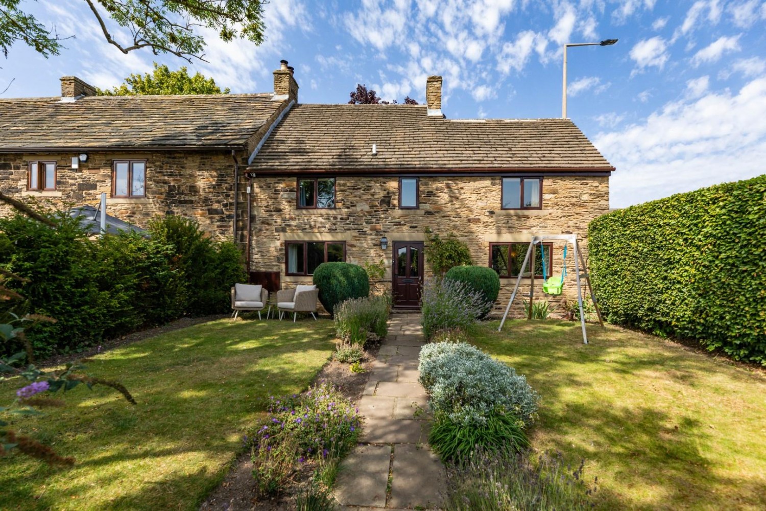 Kirkstead Abbey Mews, Scholes, Rotherham, S61 2UZ