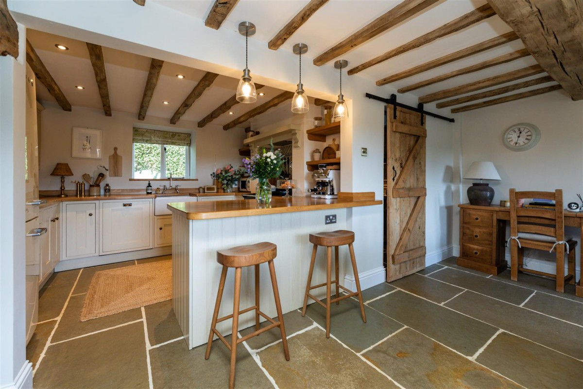 Kirkstead Abbey Mews, Scholes, Rotherham, S61 2UZ