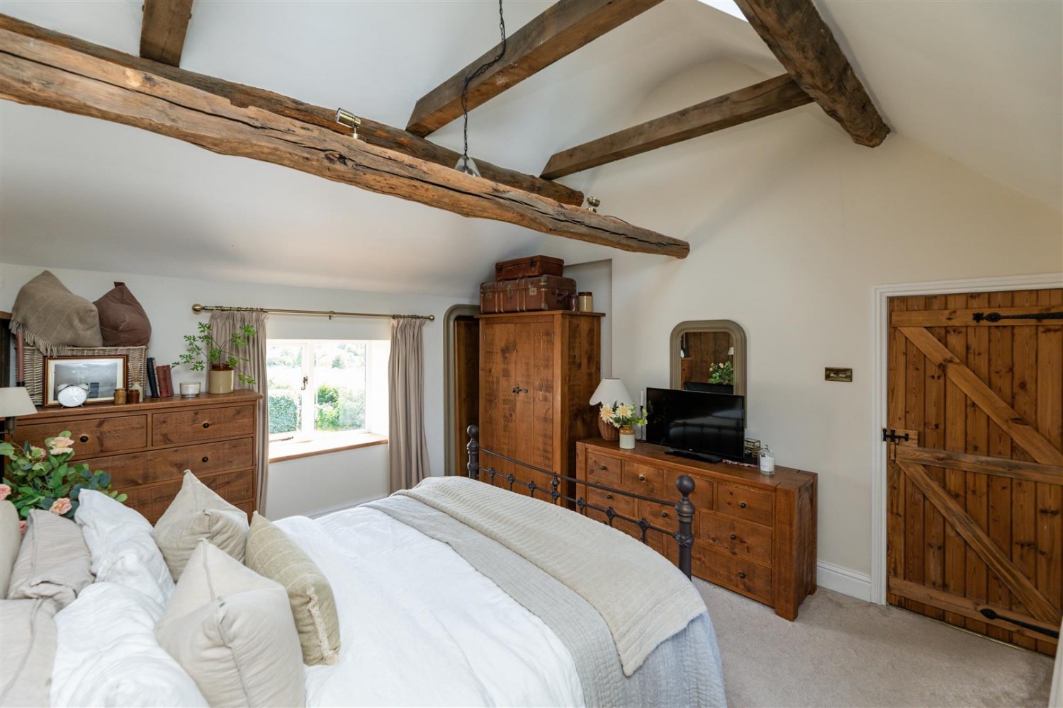 Kirkstead Abbey Mews, Scholes, Rotherham, S61 2UZ