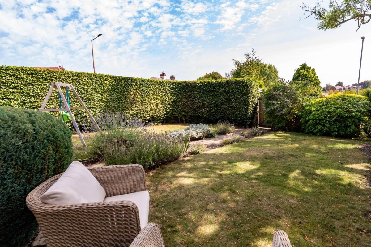 Kirkstead Abbey Mews, Scholes, Rotherham, S61 2UZ