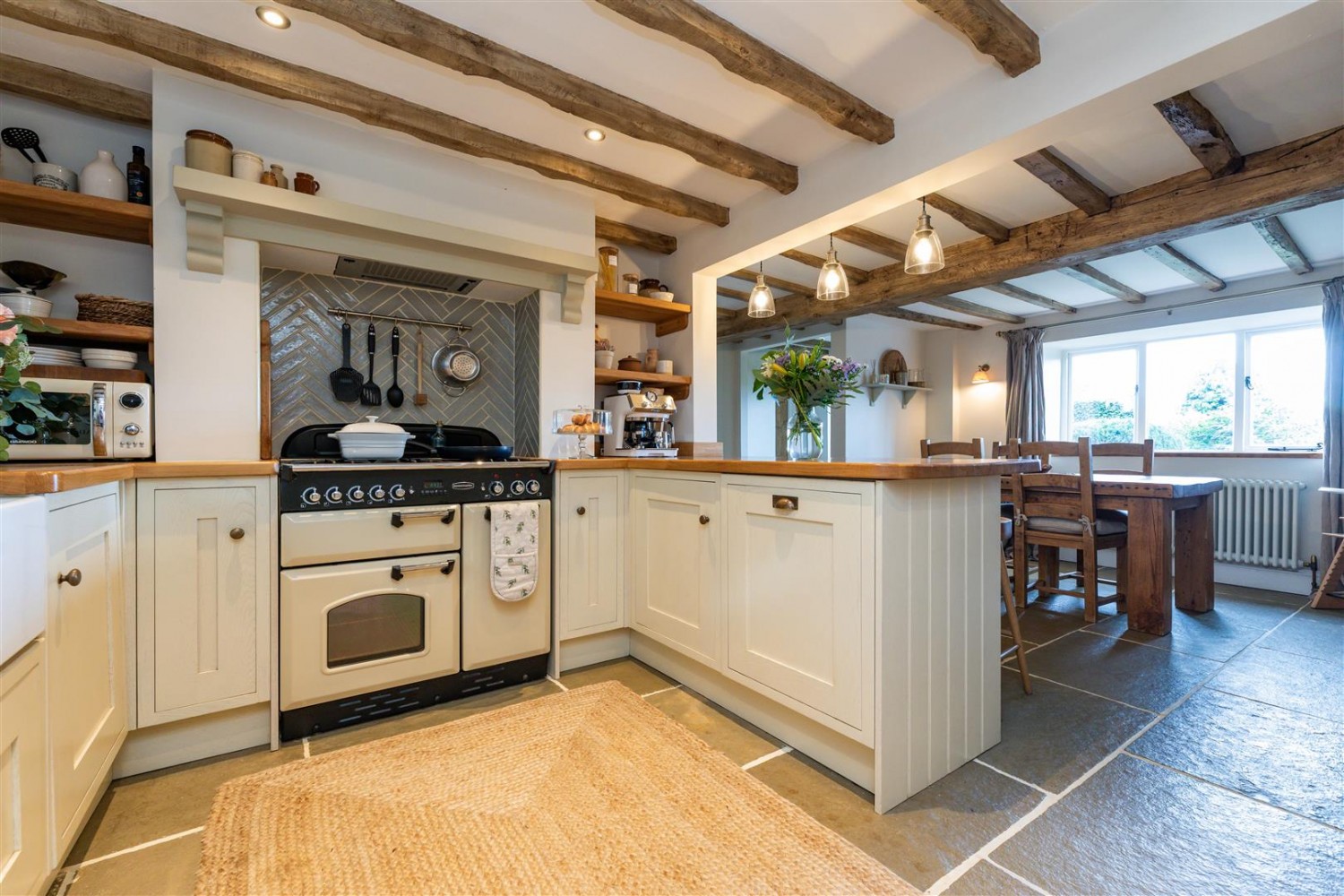 Kirkstead Abbey Mews, Scholes, Rotherham, S61 2UZ