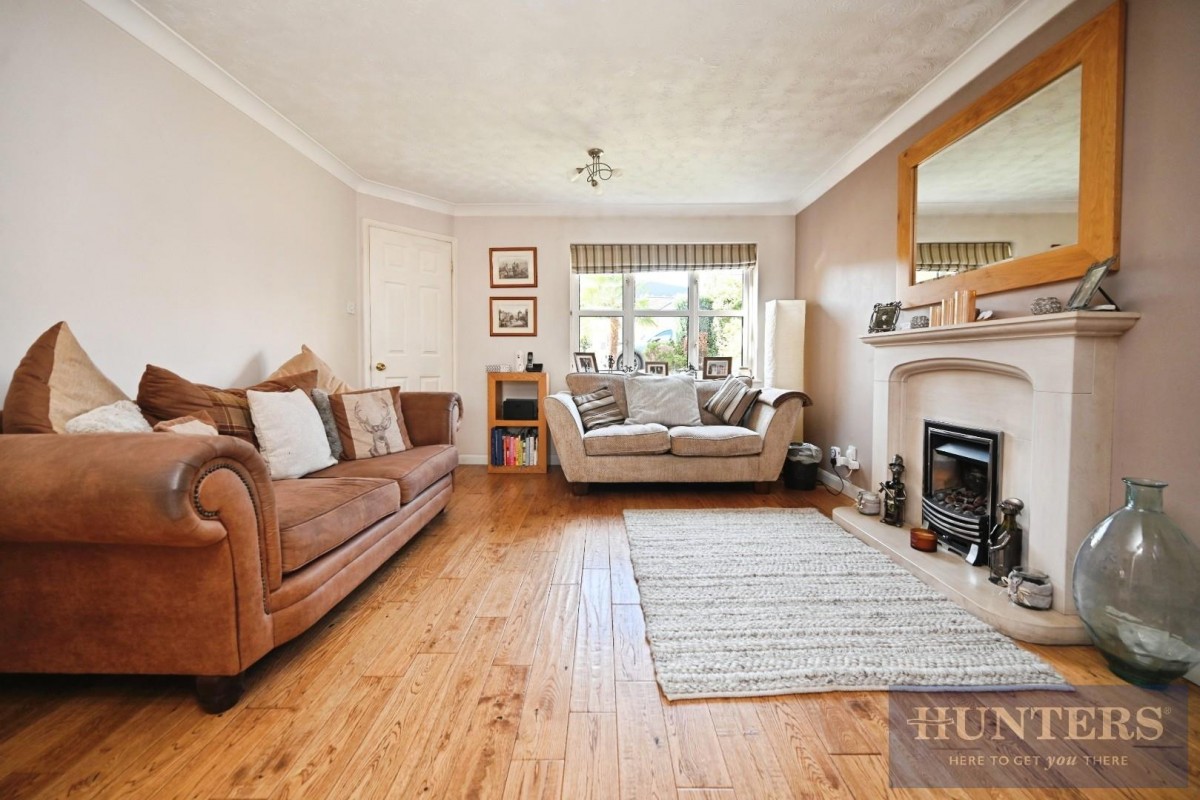 The Leavens, Apperley Bridge