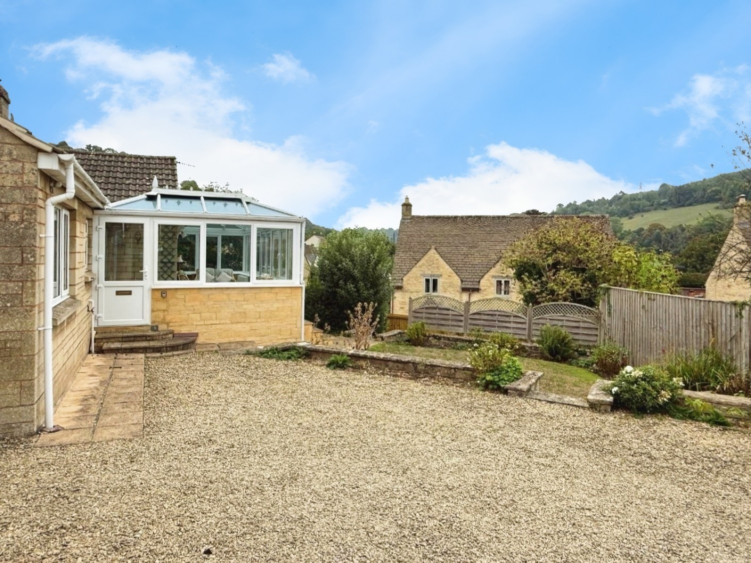 Lewiston Close, Brimscombe, Stroud