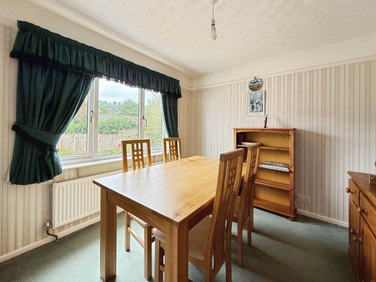 Lewiston Close, Brimscombe, Stroud