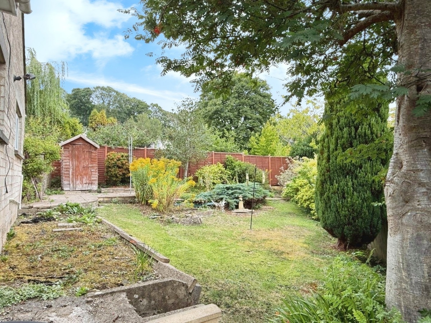 Lewiston Close, Brimscombe, Stroud
