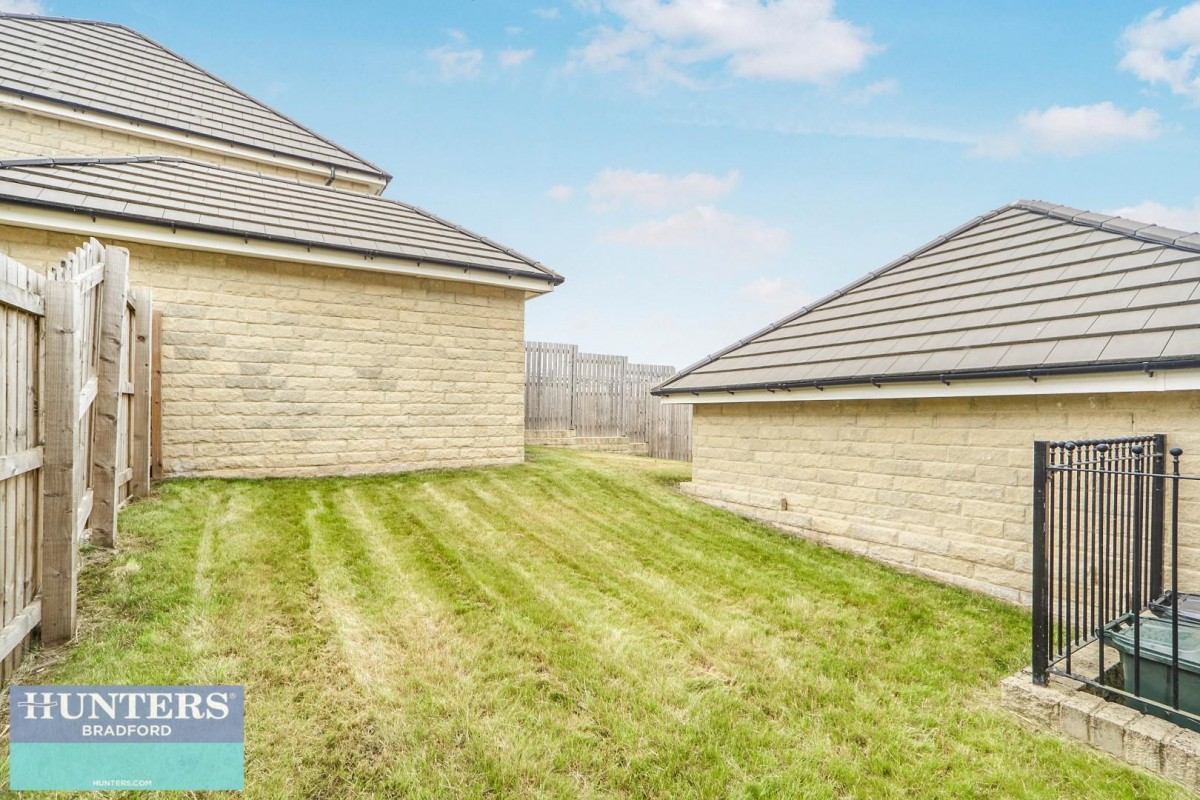 Fetlock Drive, Bradford, West Yorkshire, BD2 3FH