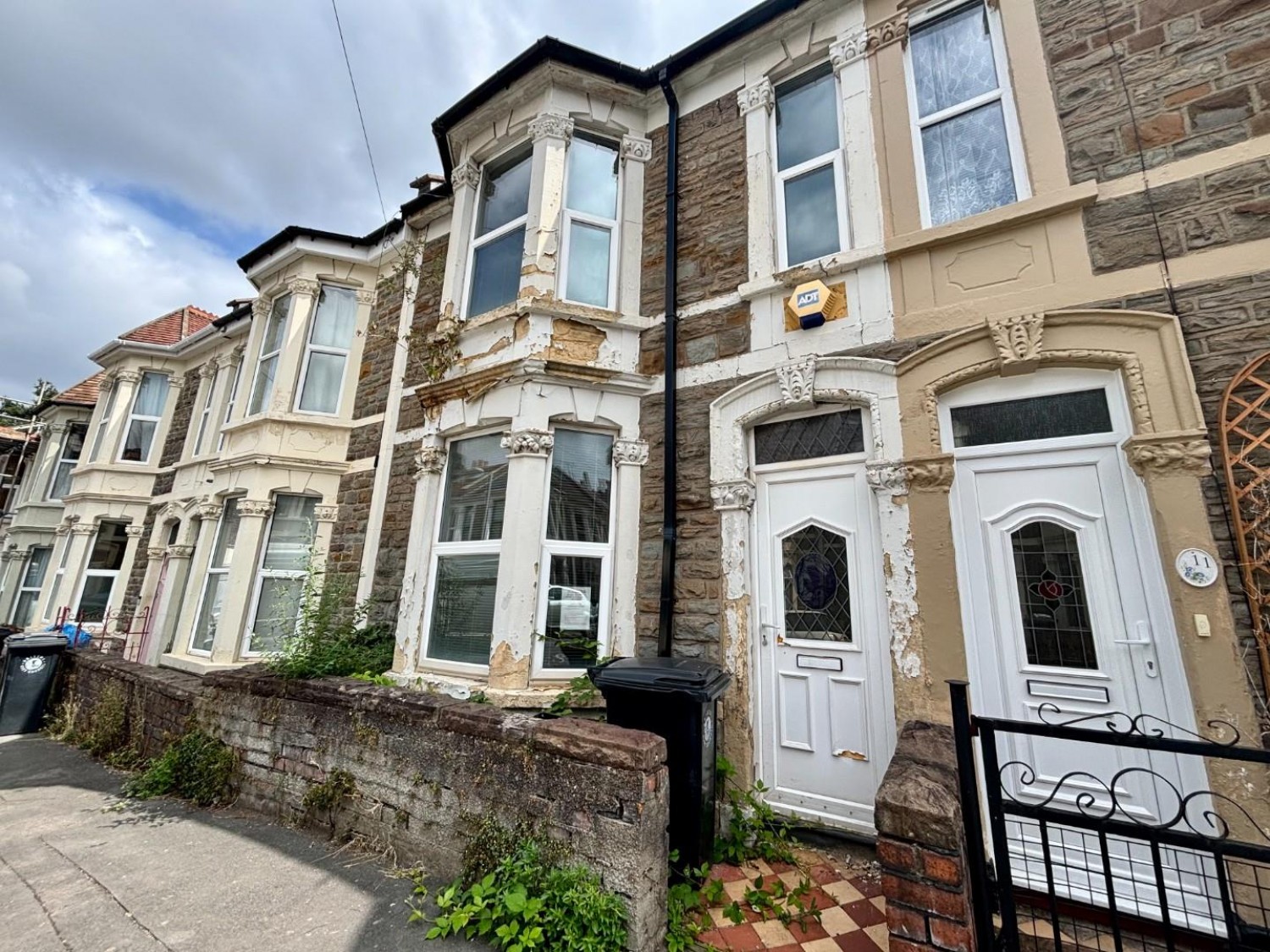 2 bedroom House for sale in Camelford Road, Greenbank. Bristol BS5 6HW