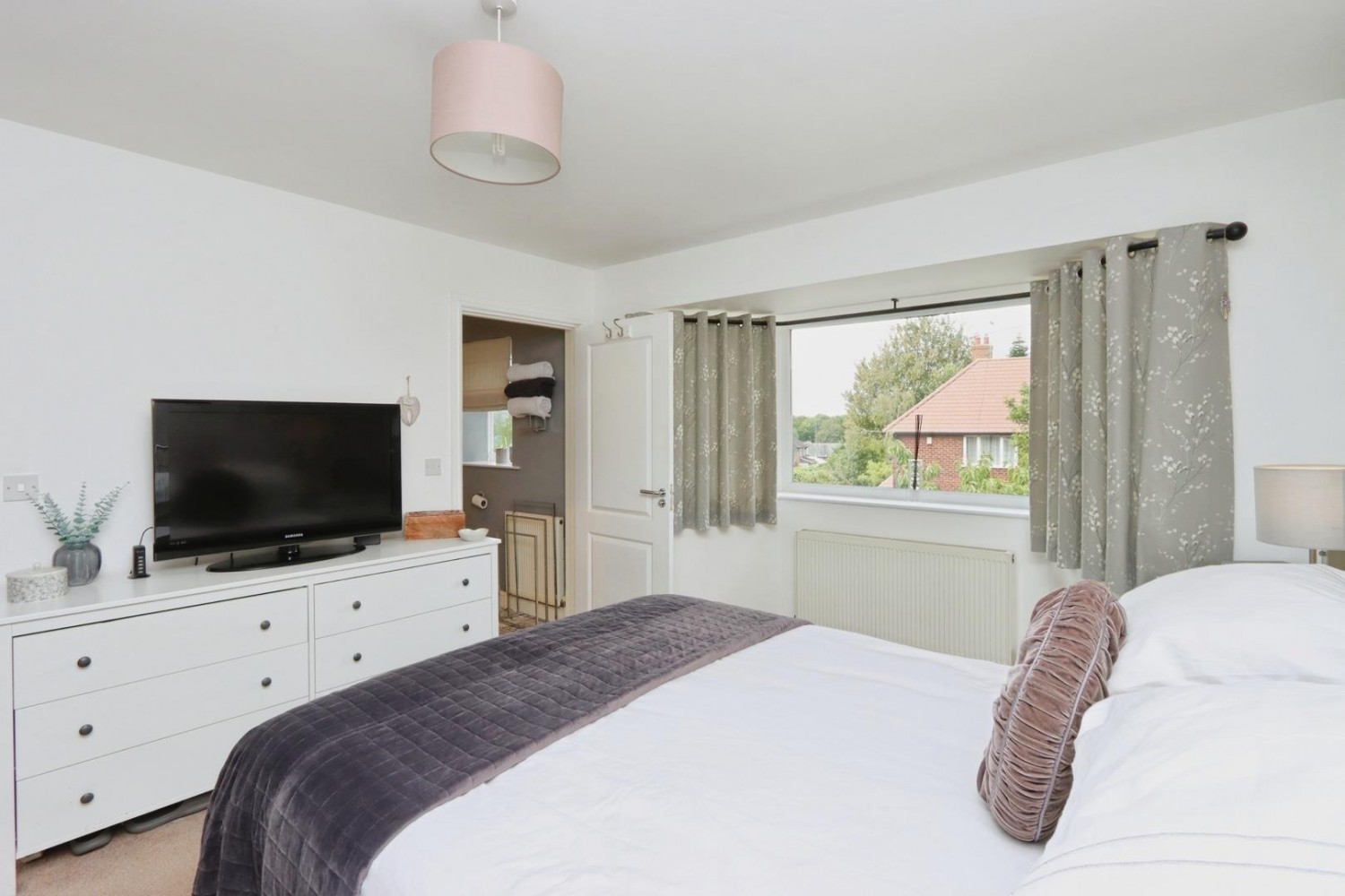 Meadow Head Drive, Meadow Head, Sheffield, S8 7TQ