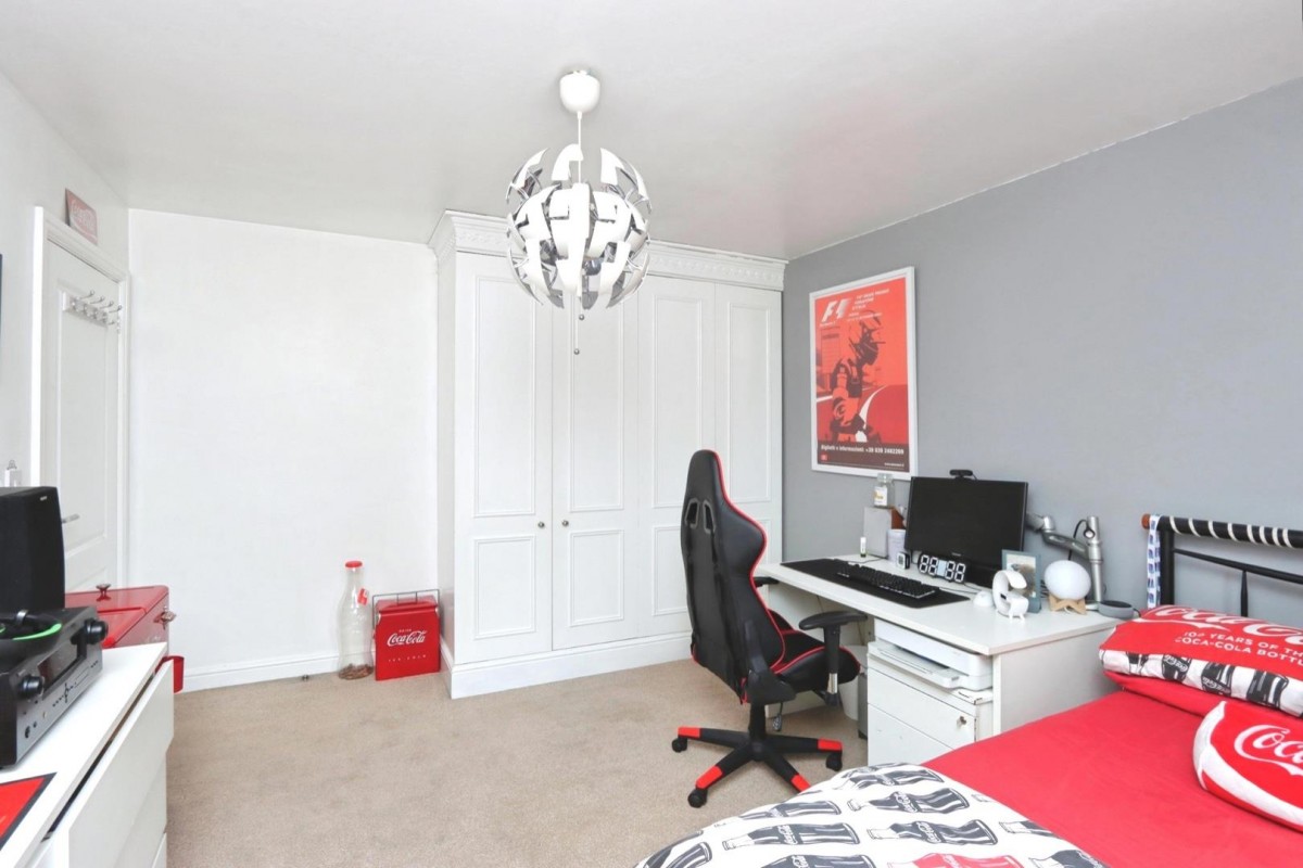 Meadow Head Drive, Meadow Head, Sheffield, S8 7TQ