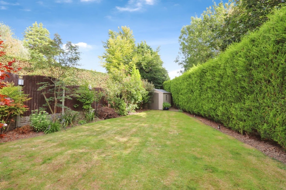 Meadow Head Drive, Meadow Head, Sheffield, S8 7TQ